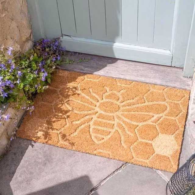 Garden Mile Heavy Duty Rectangular Coir Door Mat with Brown Bee Graphic