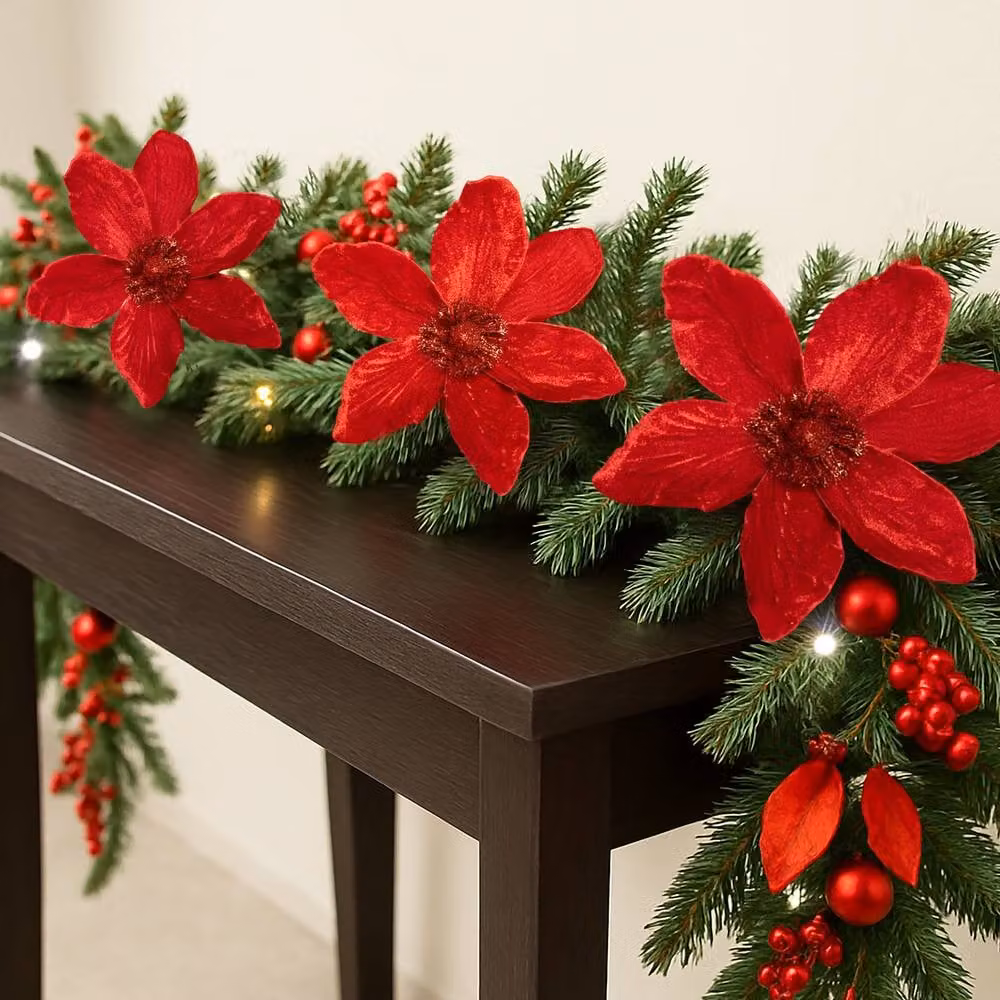 Marco Paul Pre-Lit Christmas Garland with Red Magnolia and Greenery, W: 270 cm, D: 35 cm – 8