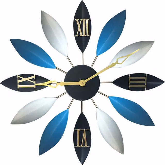 Livingandhome Leaf-Shaped Silent Metal Wall Clock in Blue