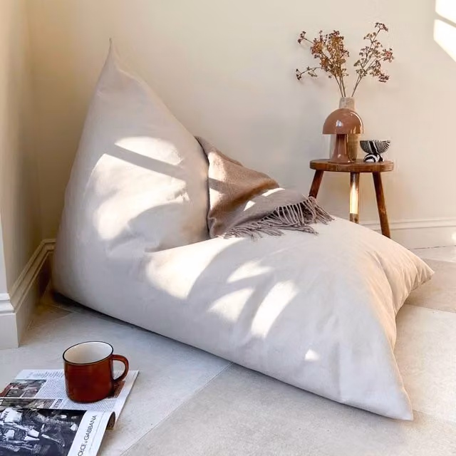 rucomfy Adult Humbug Beanbag Lounger in Beige and Sand, W/D/H: 140 x 116 x 90 cm – 3