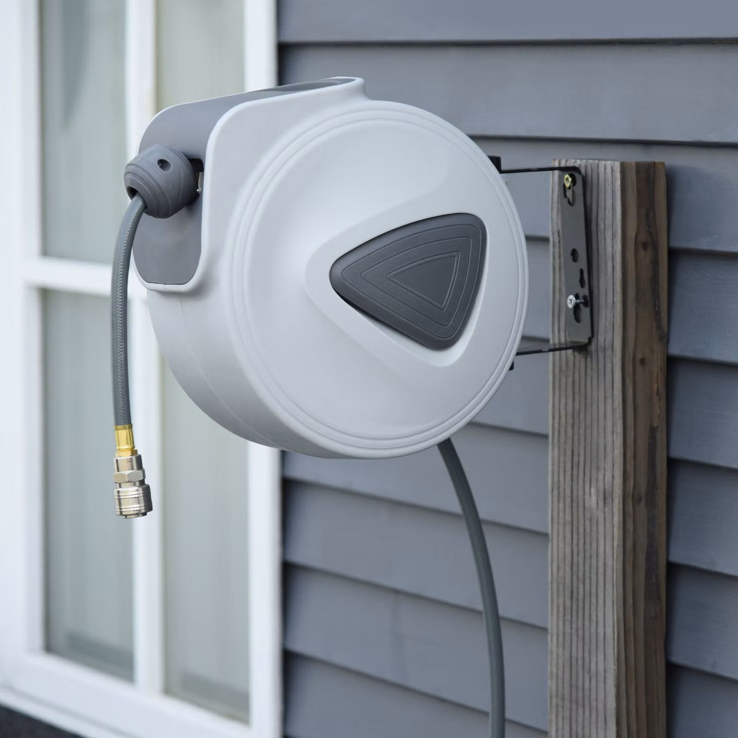 DURHAND Wall Mounted Retractable Air Hose Reel with 10m Hose and 90cm Extension, 3/8 inch 9.5mm Diameter Hose and 1/4 inch BSP Connector – 2
