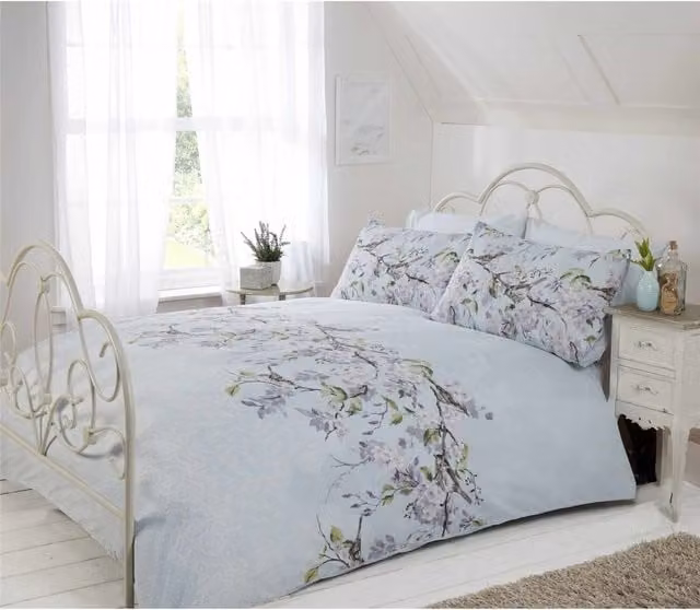 Rapport Blue Floral Duvet Cover and Pillowcase Set, W: 180 cm, L: 200 cm