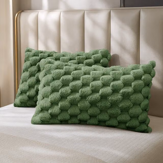 Velosso Reversible Hygge Winter Teddy Fleece Pillowcase Pair in Green