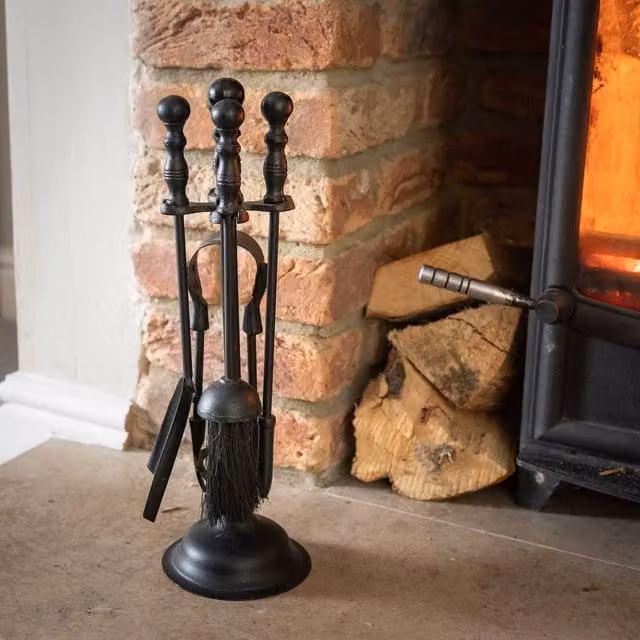 Hill Interiors Black Duchess Steel Hearth Tool Set – 1