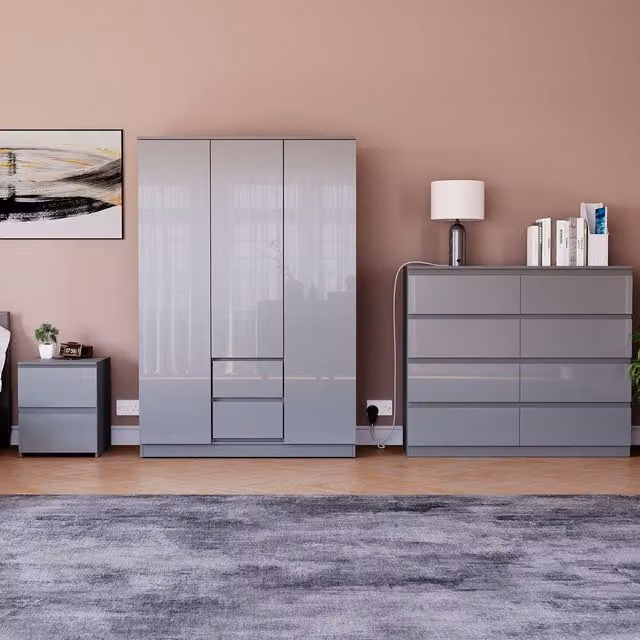 HD Designs Vida Designs Glinton 3 Piece Grey Glossy Bedroom Set