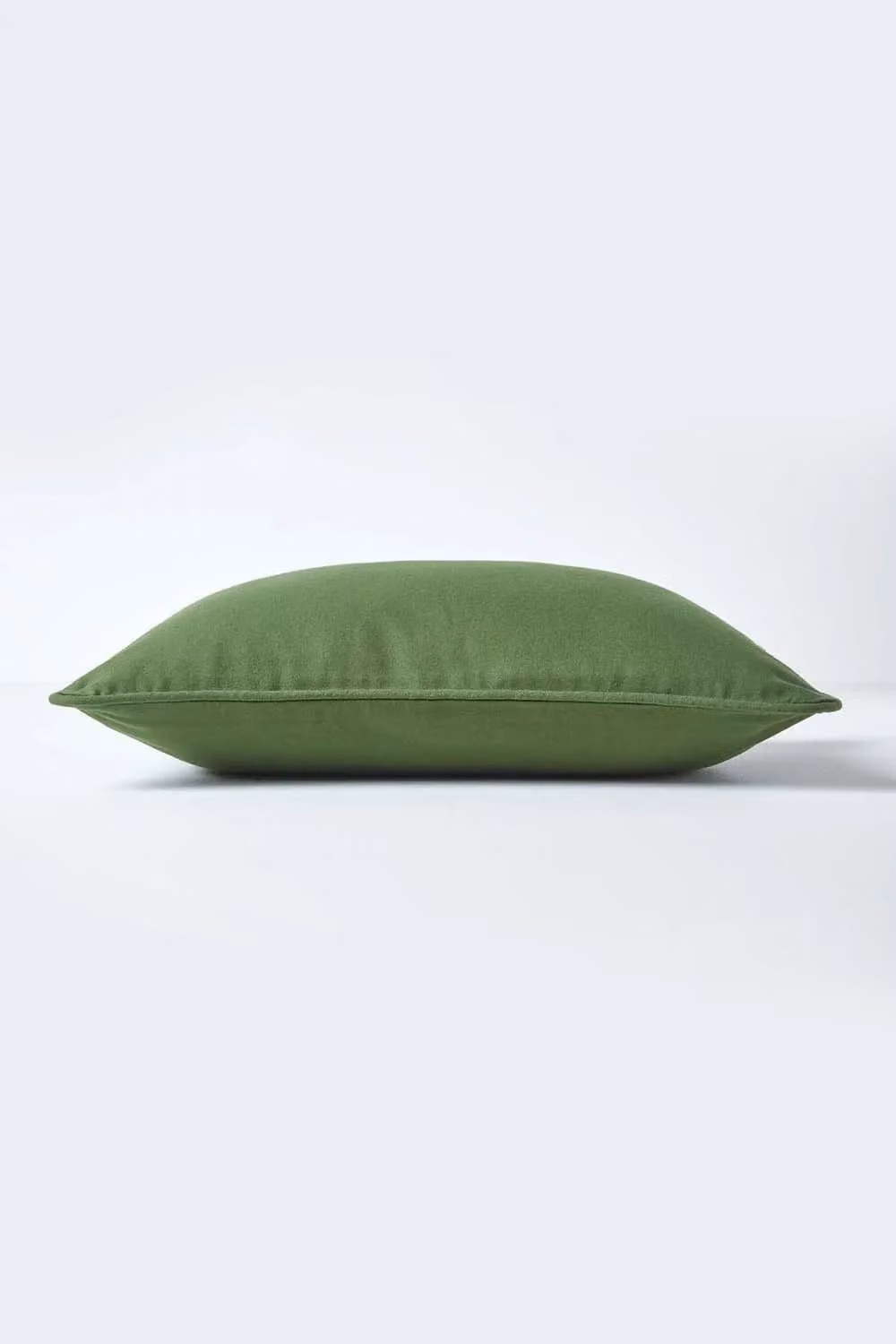 Homescapes Plain Cotton Square Cushion Cover in Green, W/D/H: 30 x 30 x 30 cm – 2