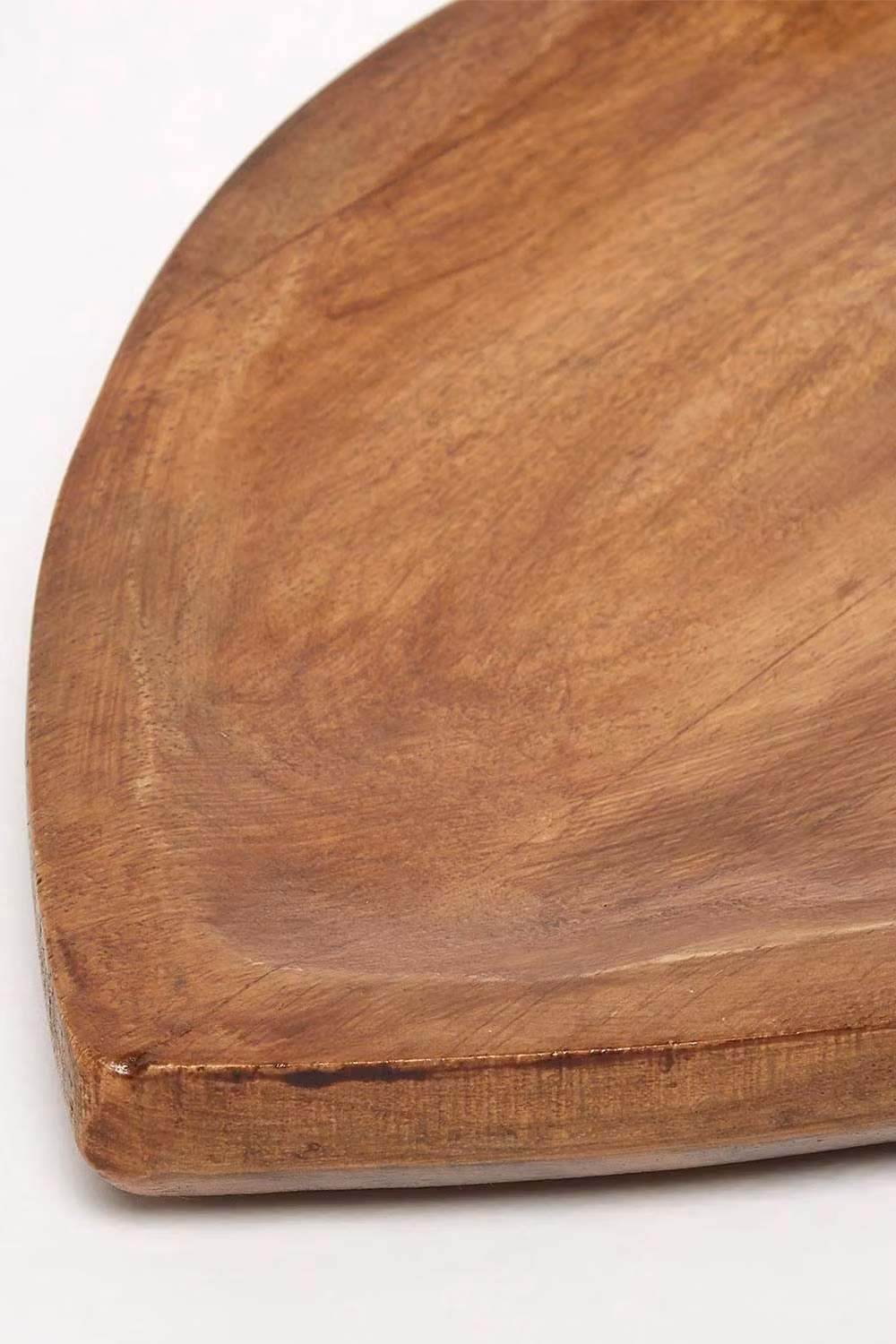 Homescapes Coastal Fish Shaped Mango Wood Serving Board in Brown – 3