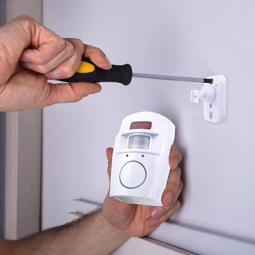 Flavora Battery Operated Wire-Free Shed Alarm in White – 2
