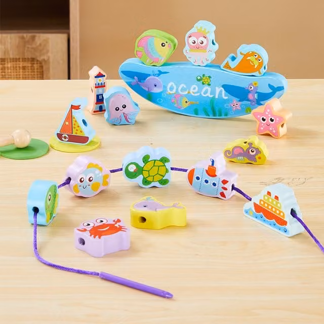Livingandhome Undersea World Wooden Stacking Toy Balance Block Game for Toddlers, Multicoloured