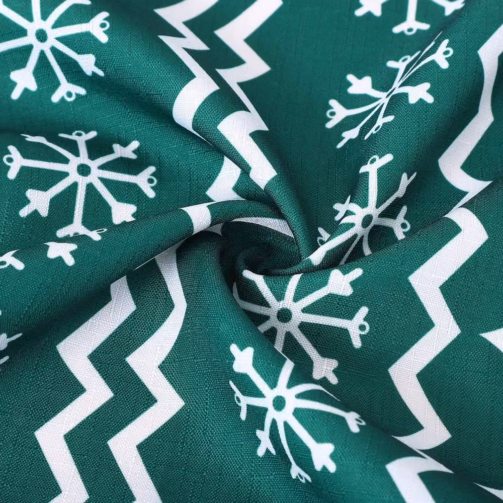 London Boutique Festive Christmas Waterproof Polyester Tablecloth in Green, 132 x 132 cm – 5