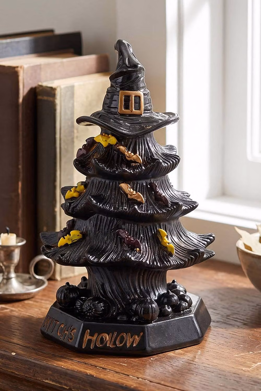 Living and Home Black Ceramic Witch Hat LED Night Light – 2