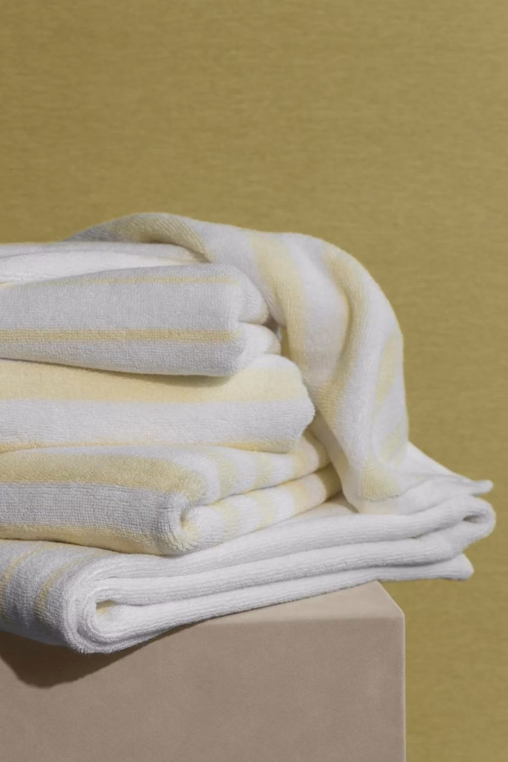 Blomus ARTO Striped Cotton Terry Towel, White and Yellow, W: 50 cm, H: 100 cm – 2