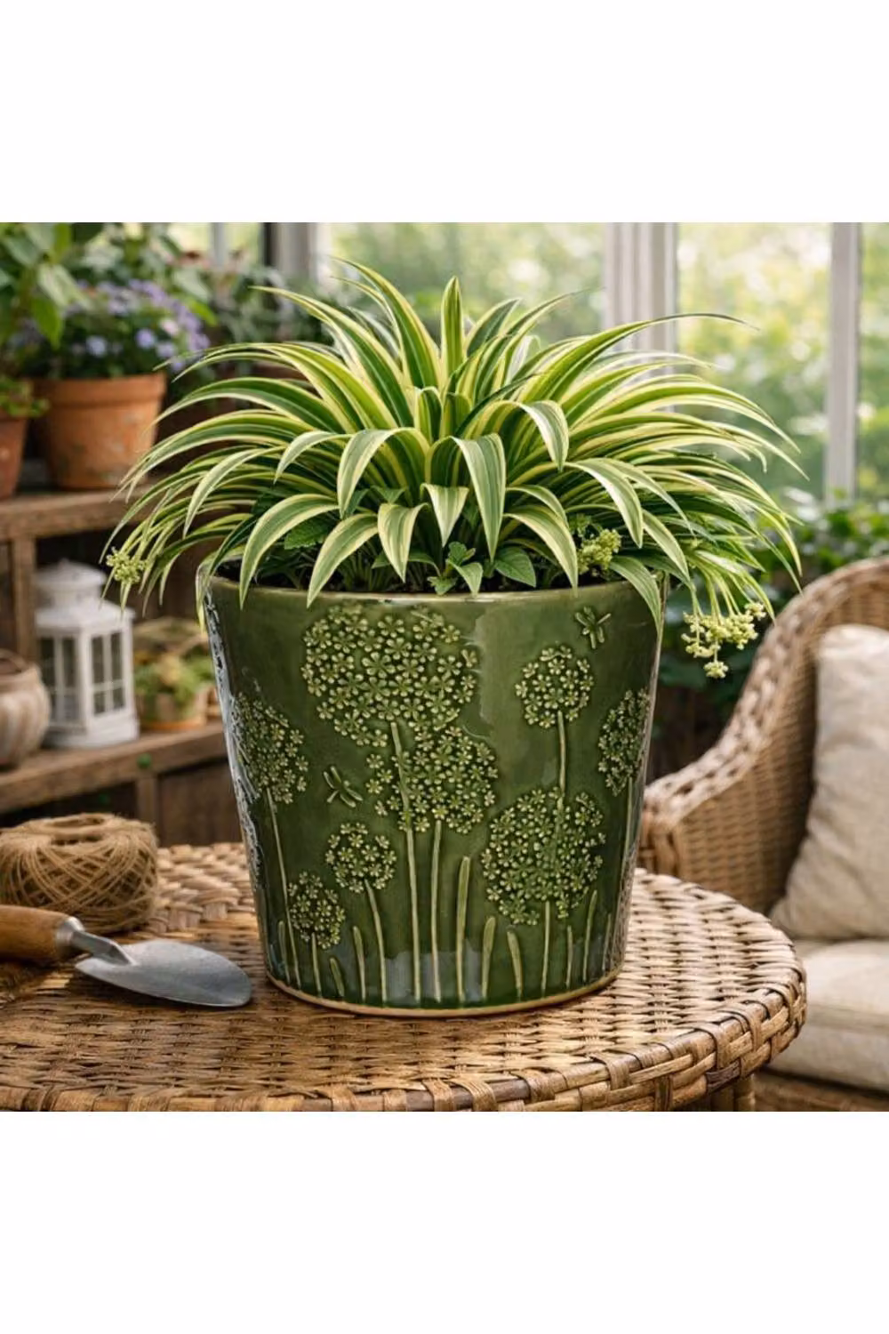 KDMD Hortus Lithgow Seed Head Pot, Dark Green Ceramic, H 19 cm x Dia 20.5 cm – 3