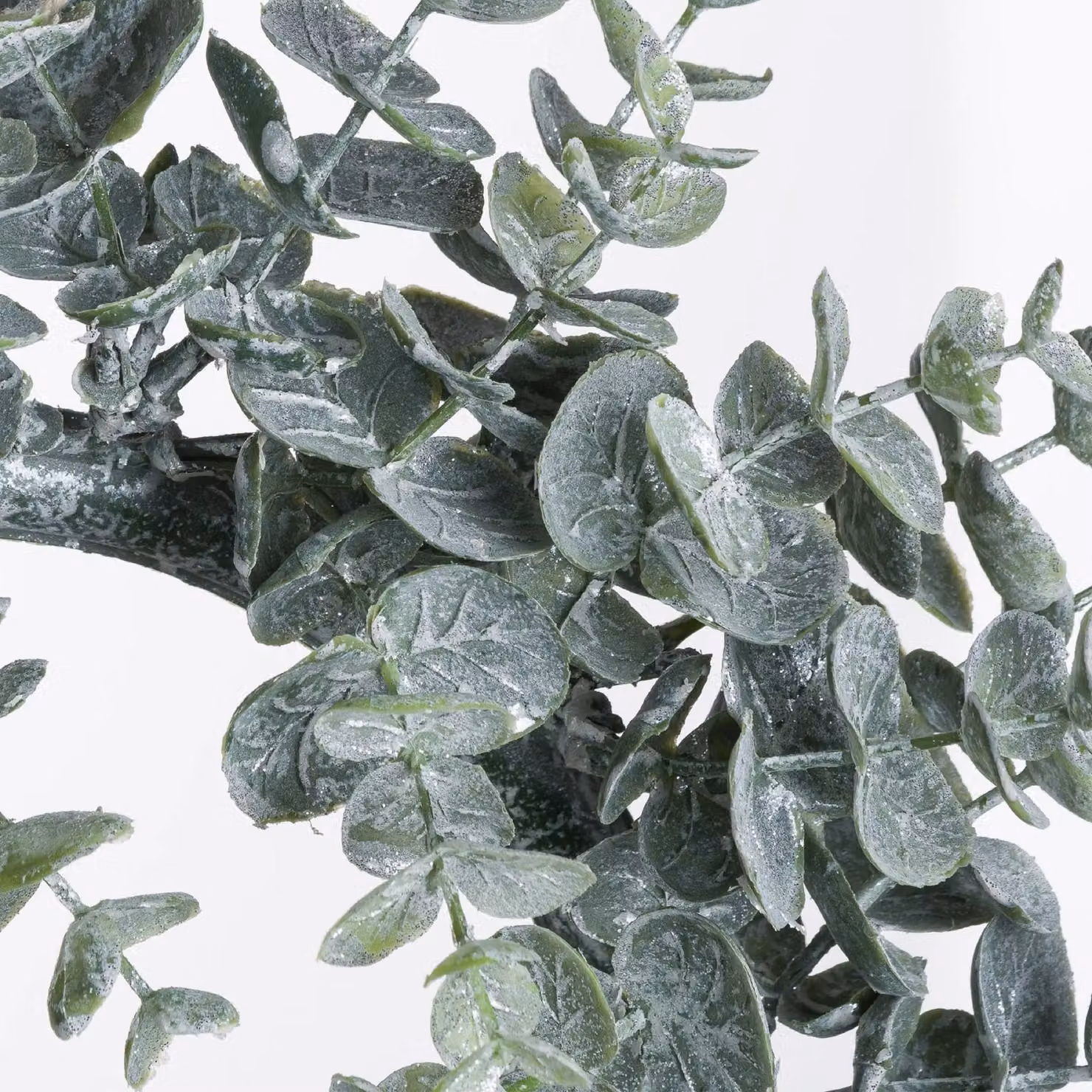 Love Lace Large Frosted Eucalyptus Candle Wreath in Grey, Green and Silver – 2