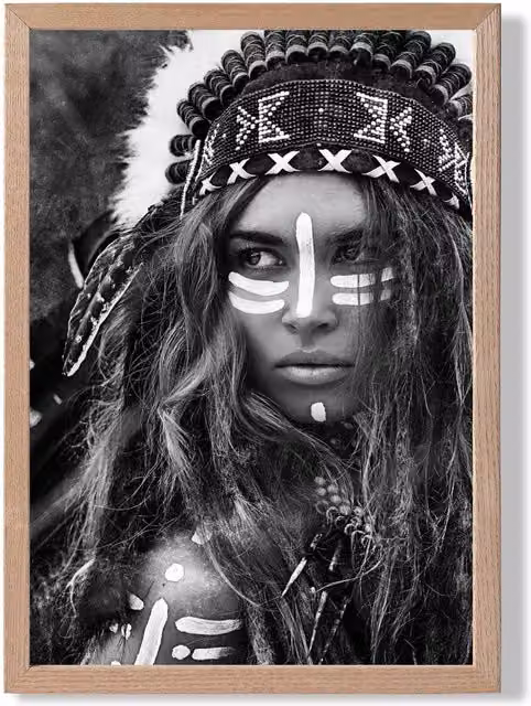 ARTZE Strong Woman Black and White Photo Framed Print with Oak Frame