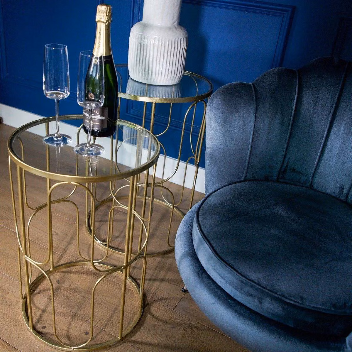 Madison & Mayfair Set of 2 Gold Modern Square Glass Top Nested Tables W/D/H: 43 x 43 x 61 cm and 43 x 43 x 43 cm – 3