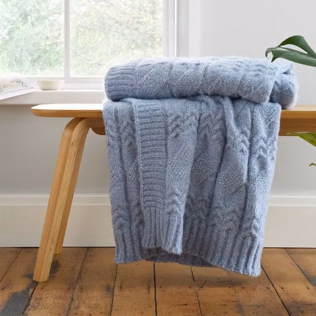 Bianca Blue Cable Knit Throw W: 150 cm, L: 200 cm