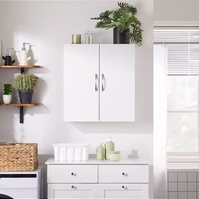 SoBuy Modern White Wall-Mounted Bathroom Cabinet with Soft-Close Hinged Doors, W: 60 cm, H: 60 cm