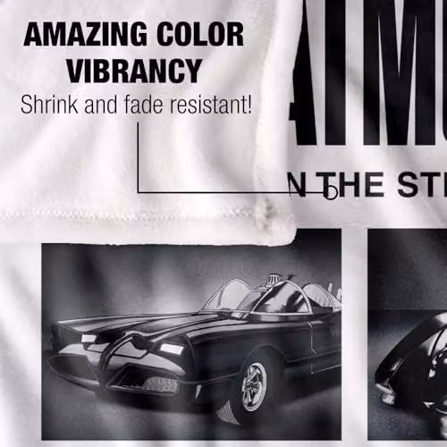 Warner Bros. Batman Batmobiles Live Shots Super Soft Fleece Throw Blanket, Multicolour, W: 152.4 cm, D: 127 cm – 3
