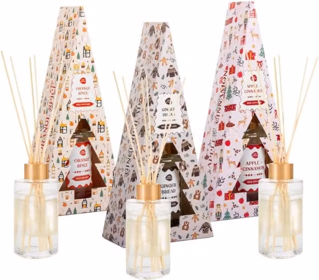 Pan Aroma Christmas Scented Reed Diffuser Set with Apple, Cinnamon, Orange and Gingerbread Fragrances in Orange, Pink and Brown