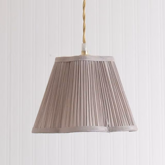 ValueLights Loralei Small Pleated Light Faux Silk Scallop Cone Lamp Shade in Grey