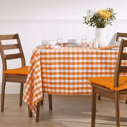 Homescapes Orange Cotton Gingham Checked Rectangular Tablecloth, W: 137 cm, L: 178 cm – 2