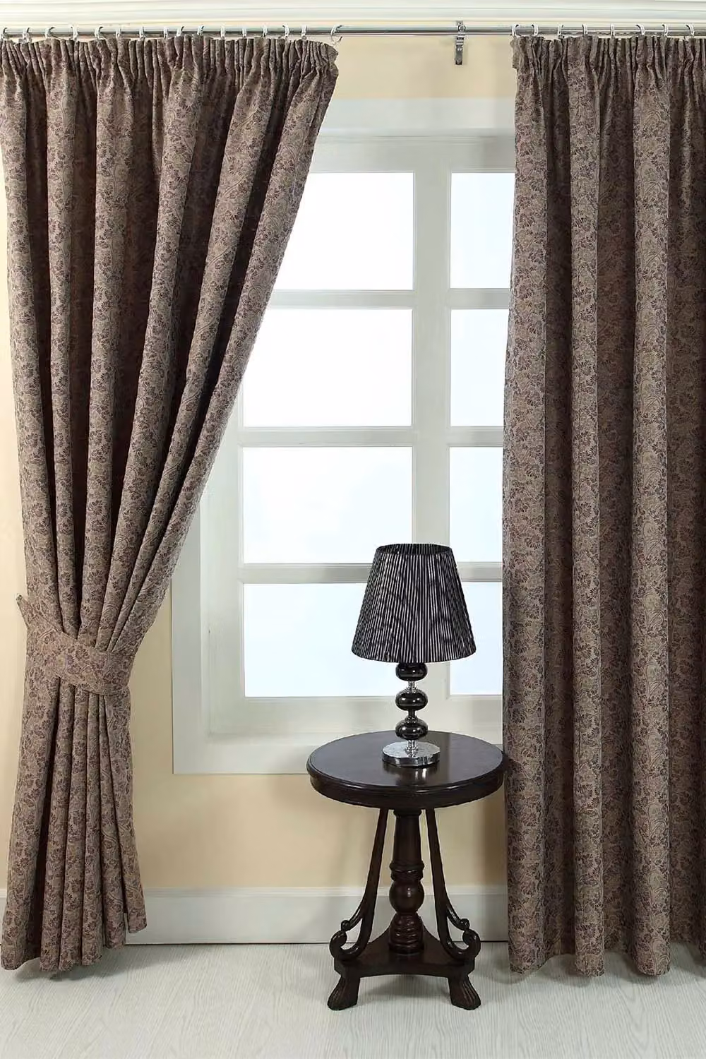 Homescapes Purple Vintage Floral Jacquard Curtain Tie Back Pair – 3