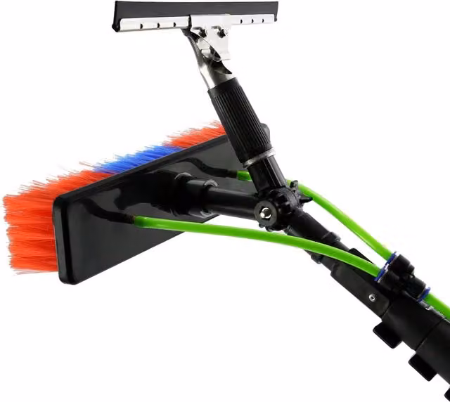 Monstershop Water Fed Window Cleaning Pole with Telescopic Handle and Squeegee in Black and Red – 2