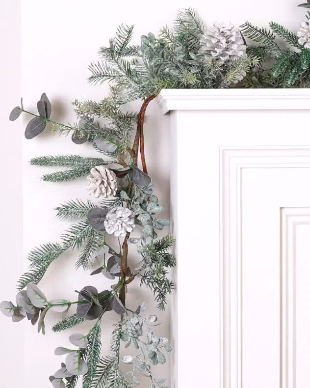 Dibor Alpine Lodge Christmas Table Decoration Garland, Multicolour and Green, 1.5m – 3