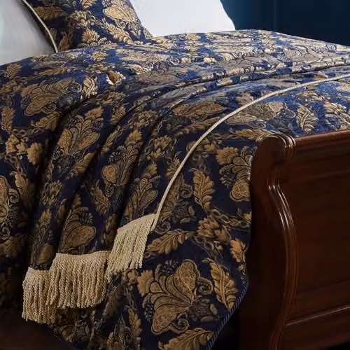 Paoletti Shiraz Floral Jacquard Fringed Throw in Navy and Gold, W: 130 cm, L: 170 cm – 3