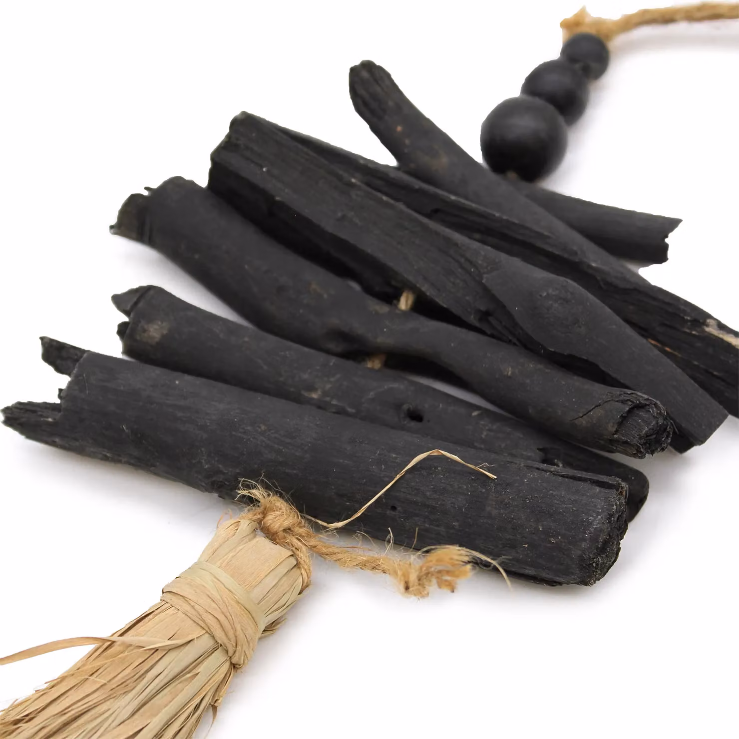 KDMD Boho Hanging Driftwood Tassel Wall Object in Brown and Black – 2