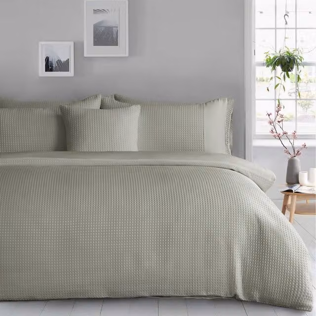 Velosso Classic Plain Waffle Weave Duvet Set and Pillowcase in Green, 200 x 200 cm
