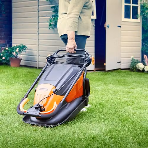 LawnMaster 1700W 33cm Corded Hover Mower in Orange with Grass Collection Bag – 5