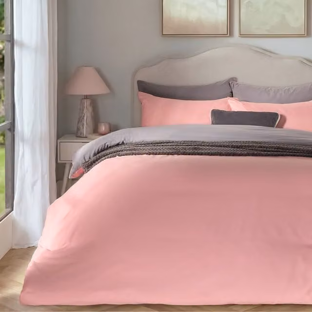 OHS Reversible Plain Dyed Microfibre Duvet Cover and Pillowcase Set in Pink and Grey, Double (140 x 200 cm)