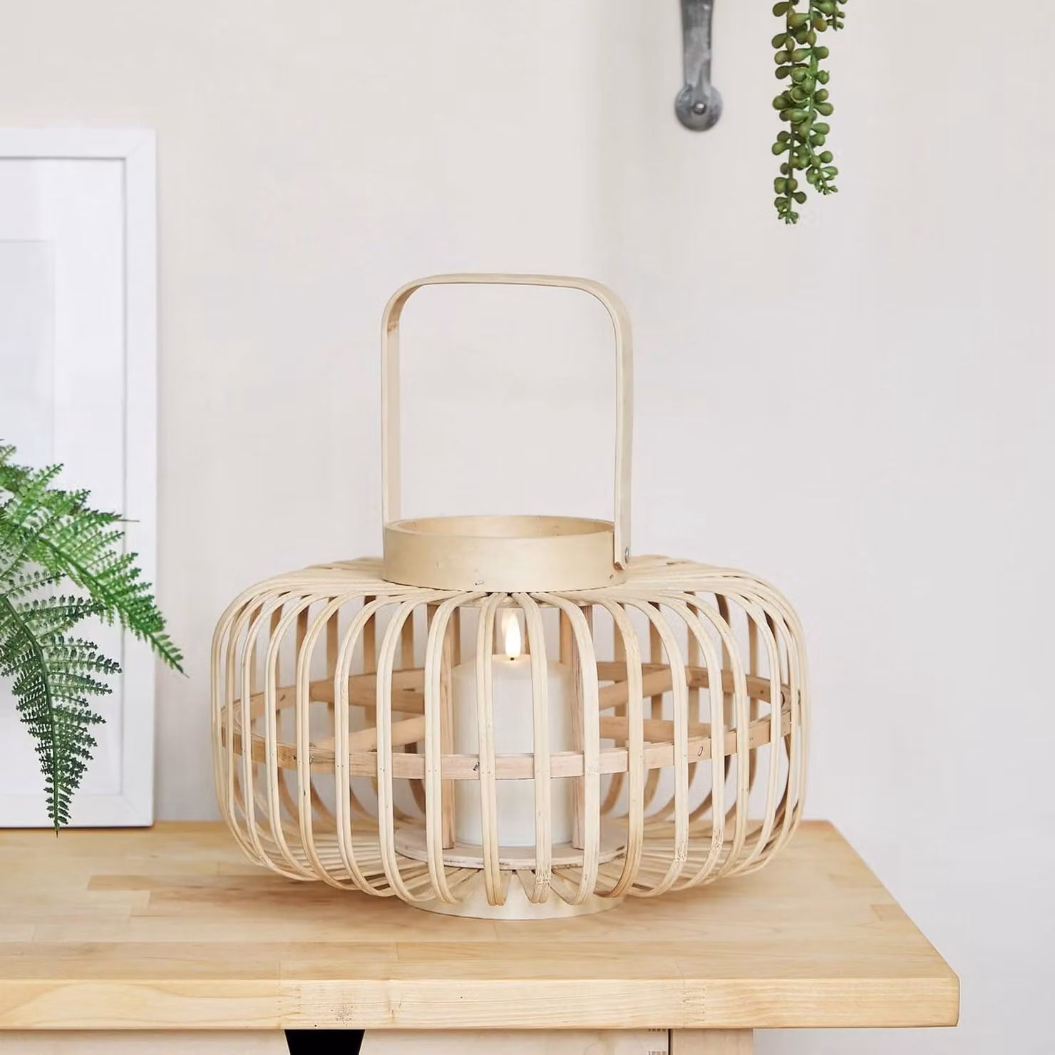 Lights4fun Beige Bamboo Wooden Cage Lantern with TruGlow Candle, H 34.5 x W 21.0 x D 21.0 cm – 1