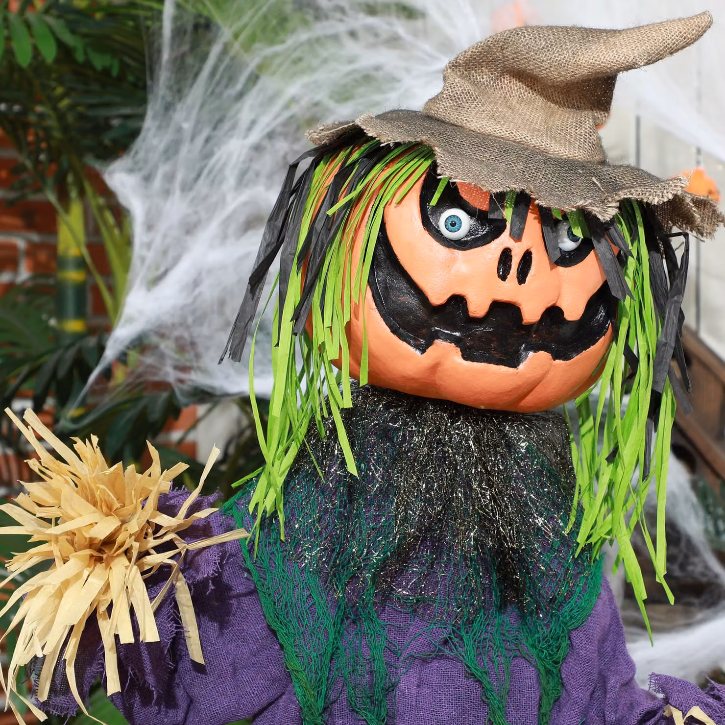 HOMCOM Orange Pumpkin Outdoor Halloween Animatronic Decoration with Sound Activated Light Up Eyes and Music Effects, Height: 114 cm – 6