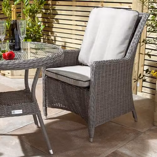 Rowlinsons Prestbury Bistro Set in Natural Stone, Aluminium and Rattan, Beige/Sand, W: 64 cm, D: 68 cm, H: 95 cm – 2