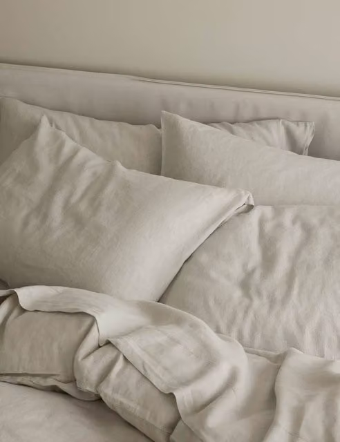 Piglet In Bed Pure Linen Pillowcase Set in Beige