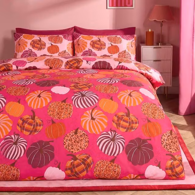 OHS Reversible Autumnal Pumpkin Print Microfibre Duvet Cover and Pillowcase Set, Bright Pink, W: 140 cm, H: 200 cm, Pillowcase: 90 x 200 cm