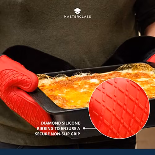 MasterClass Non-Slip Silicone Oven Glove in Black and Red – 4