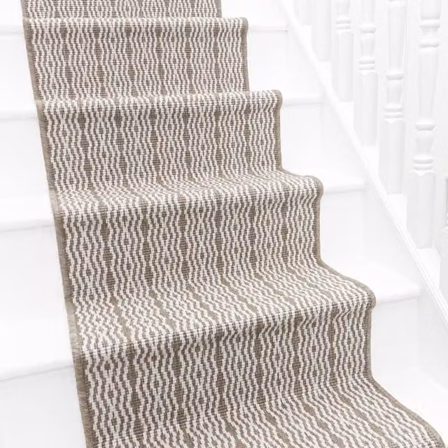 runrug Cable Stair Runner Carpet in Beige, W: 60 cm x L: 630 cm