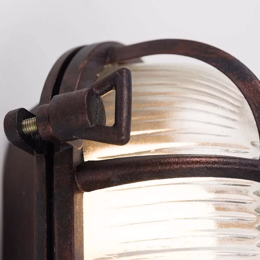 ValueLights Bow Oval Bulkhead IP64 Outdoor Metal Wall Light in Bronze with Cool White LED Bulb – 5