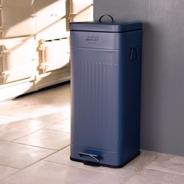 Charles Bentley 30 Litre Steel Square Retro Kitchen Pedal Waste Bin in Blue, H 67 x W 28 x D 28 cm