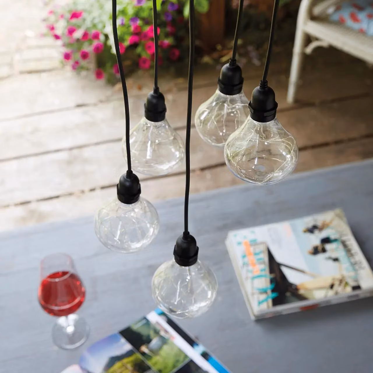mysmartbuy Bubbles 5 Drop Pendant Light in Black with Warm White LED, Battery Powered and Weatherproof for Home or Garden – 4