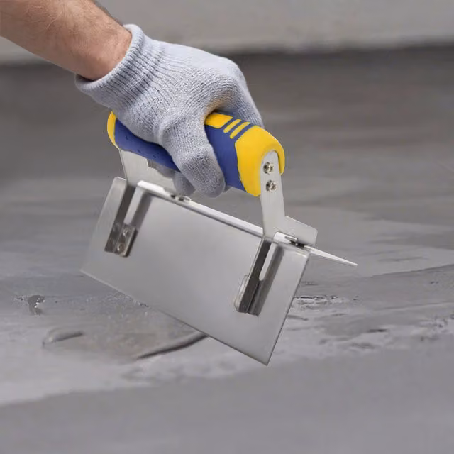 Lifeideas Stainless Steel External Corner Trowel in Silver