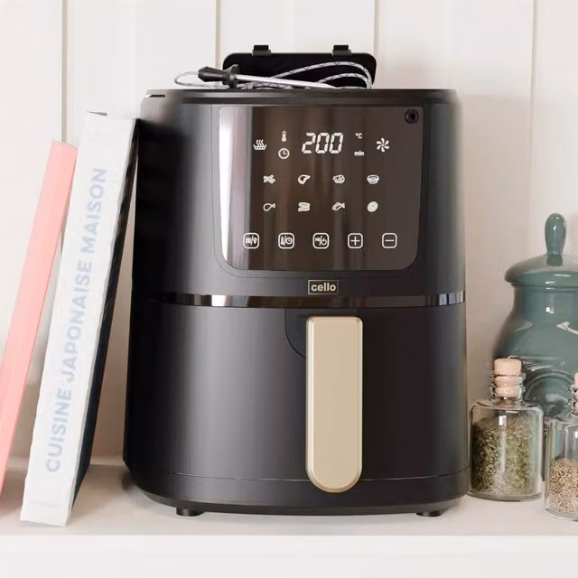 Cello Single Basket Hot Air Fryer with Food Thermometer in Black