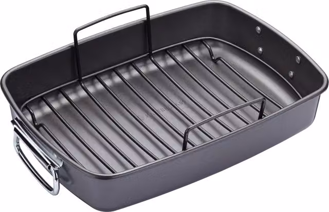 MasterClass Non-Stick Rectangular Carbon Steel Roasting Pan with Rack, Meat Thermometer and Carving Board, Grey