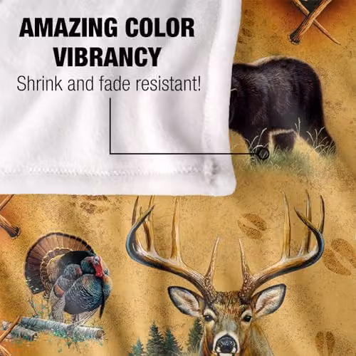 JQ Licensing Tribal Lodge Hunting Animals Super Soft Fleece Throw Blanket, Multicolour, W/D/H: 152 x 127 cm – 3