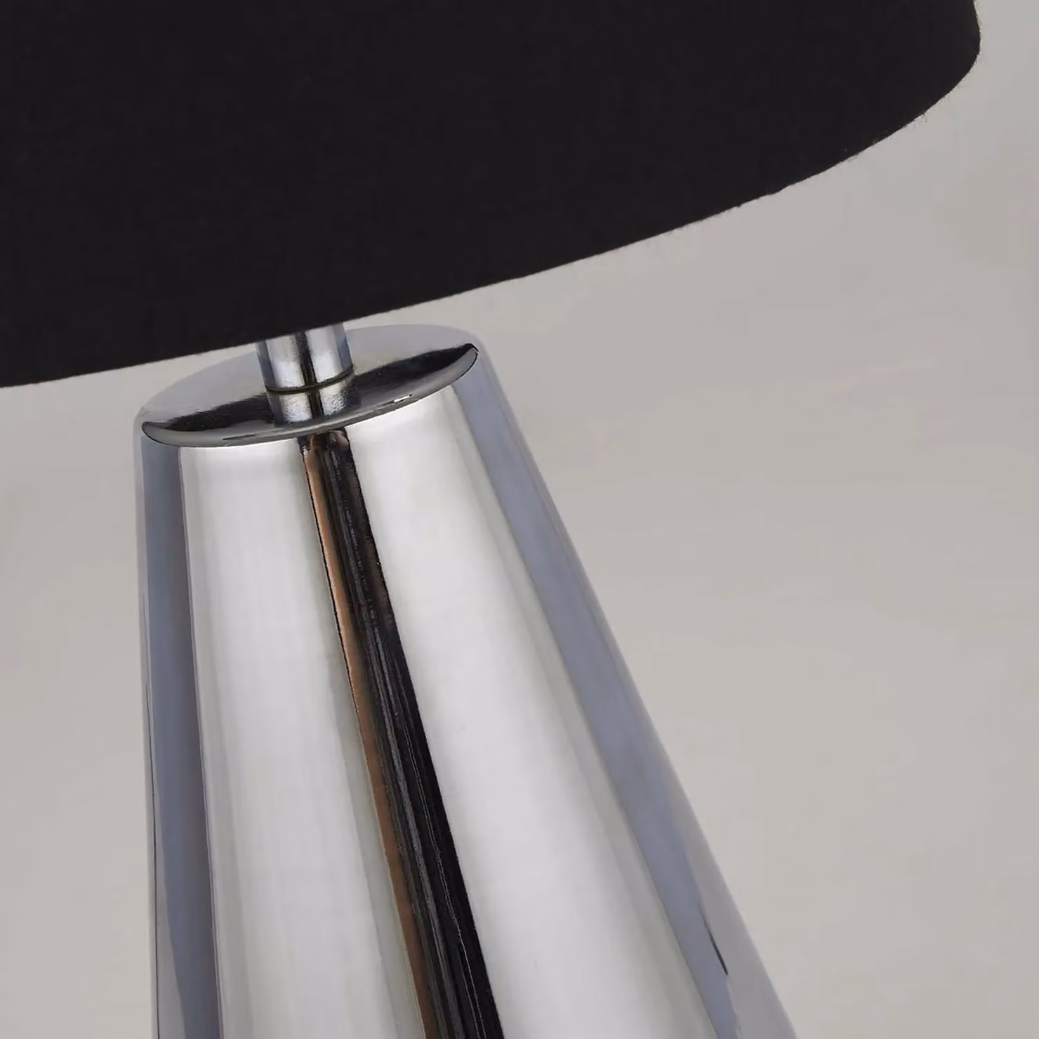 Lighting Collection Pair of Modern Touch Table Lamps with Chrome Base and Black Fabric Cylinder Shades – 4