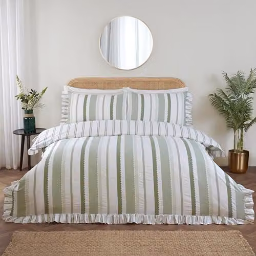 Rapport Home Maya Striped Reversible Polycotton Duvet Cover and Pillowcase Set in Green, W/D/H: 180 x 200 cm and 50 x 75 cm